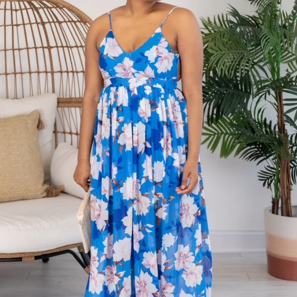 Pink Lily BLUE FLORAL MAXI DRESS 3XL Pink Lily BLUE FLORAL MAXI DRESS 3XL